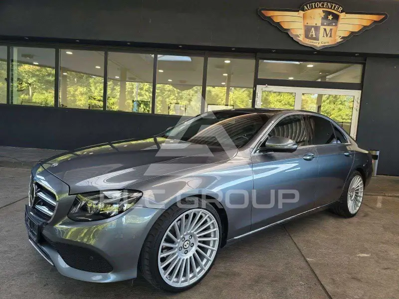 2019 Mercedes Benz E 300