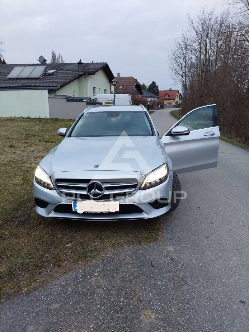 2019 Mercedes Benz C 220
