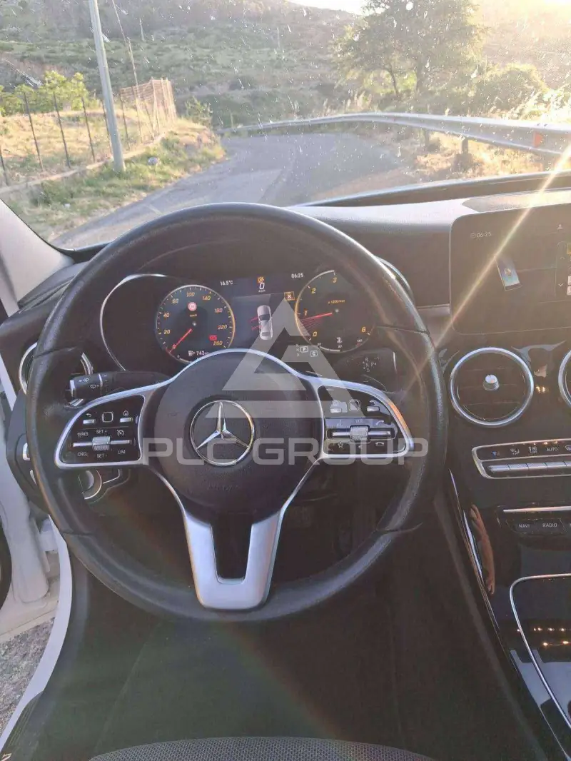 2019 Mercedes Benz C 220