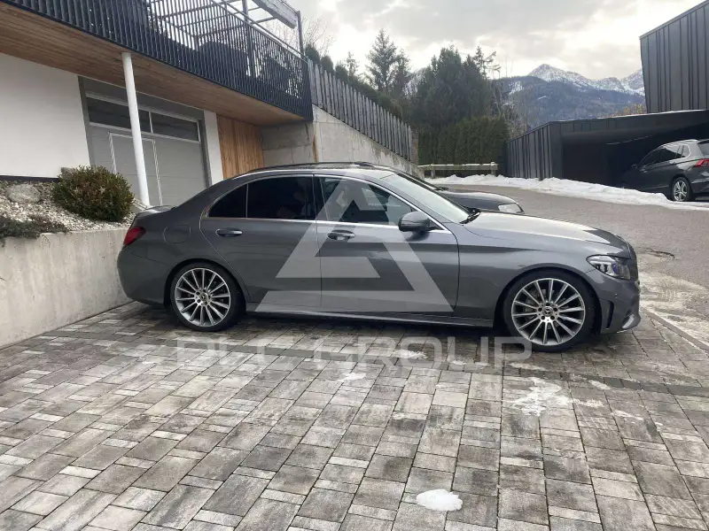 2019 Mercedes Benz C 220