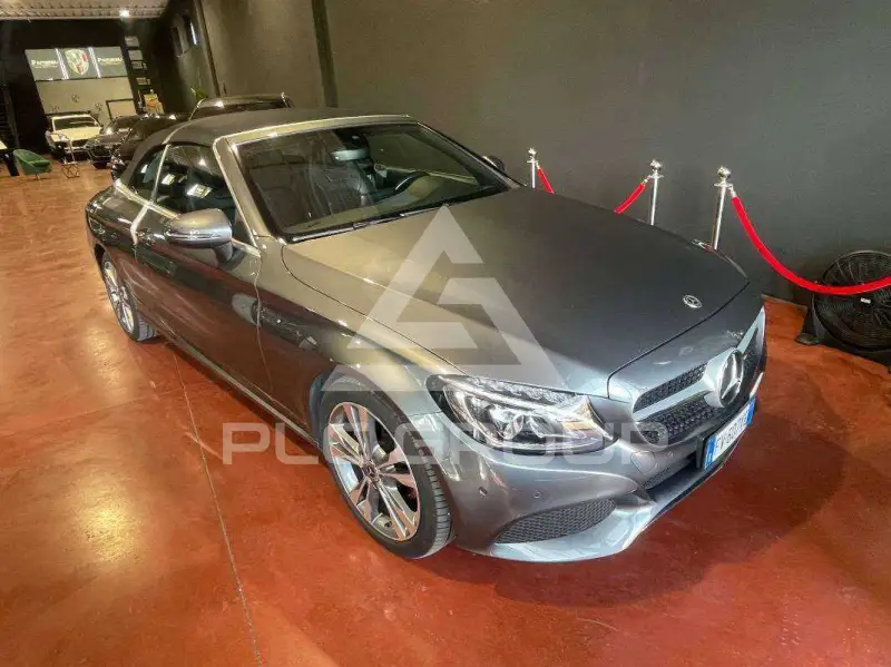 2019 Mercedes Benz C 220