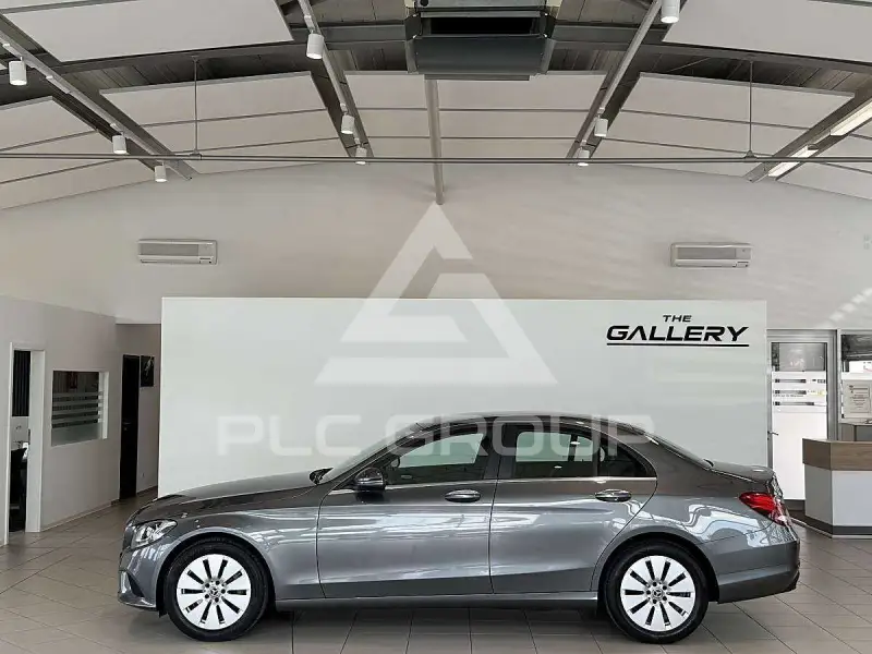 2019 Mercedes Benz C 220