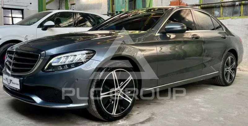 2019 Mercedes Benz C 220