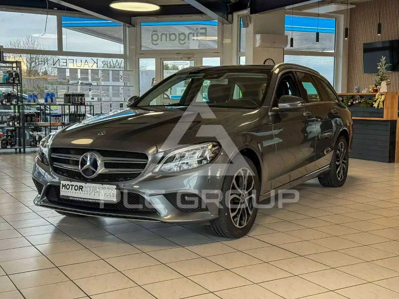 2019 Mercedes Benz C 220