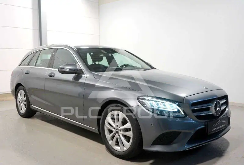 2019 Mercedes Benz C 220
