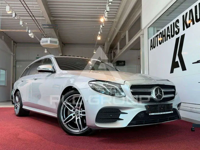 2019 Mercedes Benz E 220