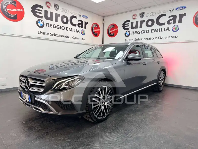 2019 Mercedes Benz E 220