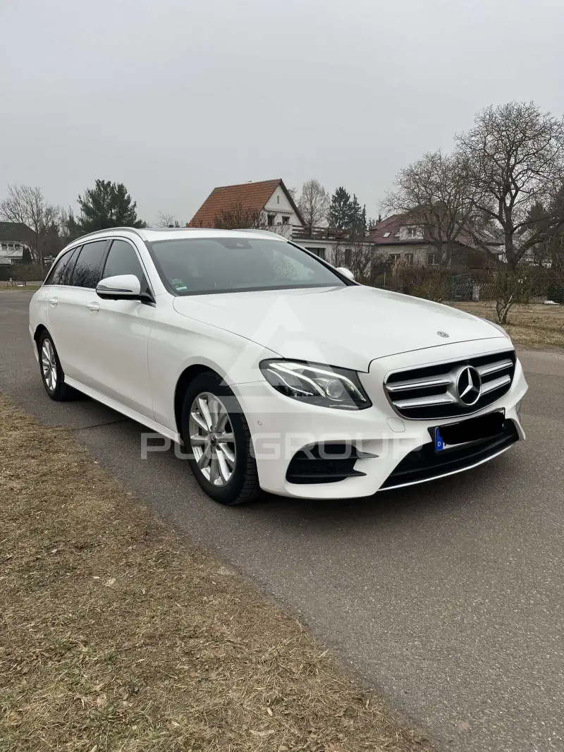 2019 Mercedes Benz E 220