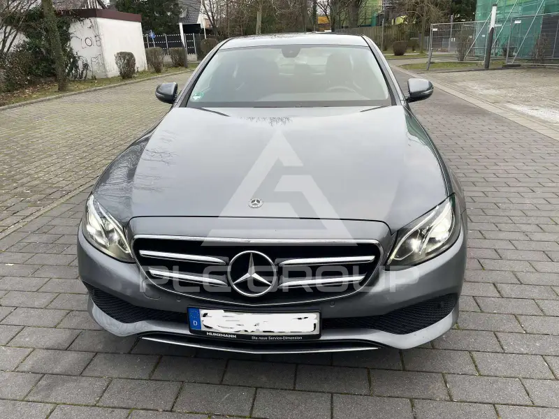 2019 Mercedes Benz E 220