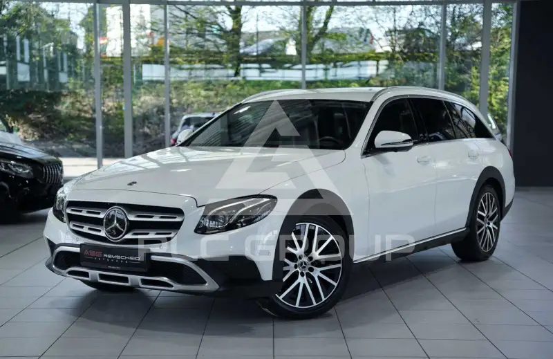 2019 Mercedes Benz E 220
