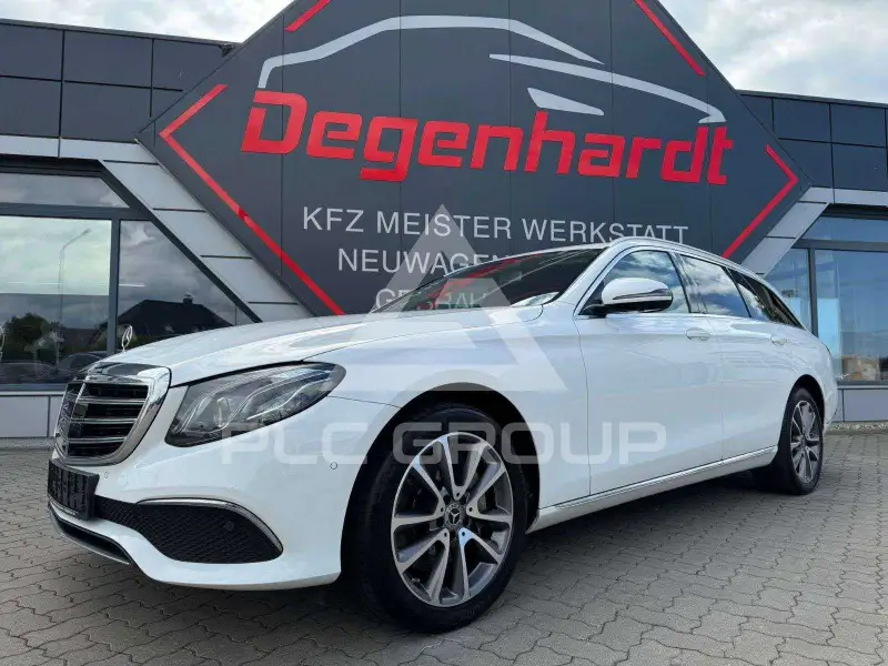 2019 Mercedes Benz E 220
