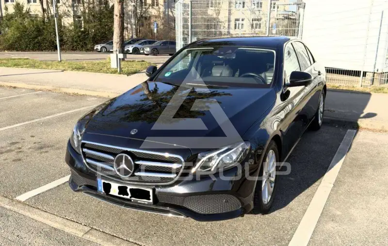 2019 Mercedes Benz E 220