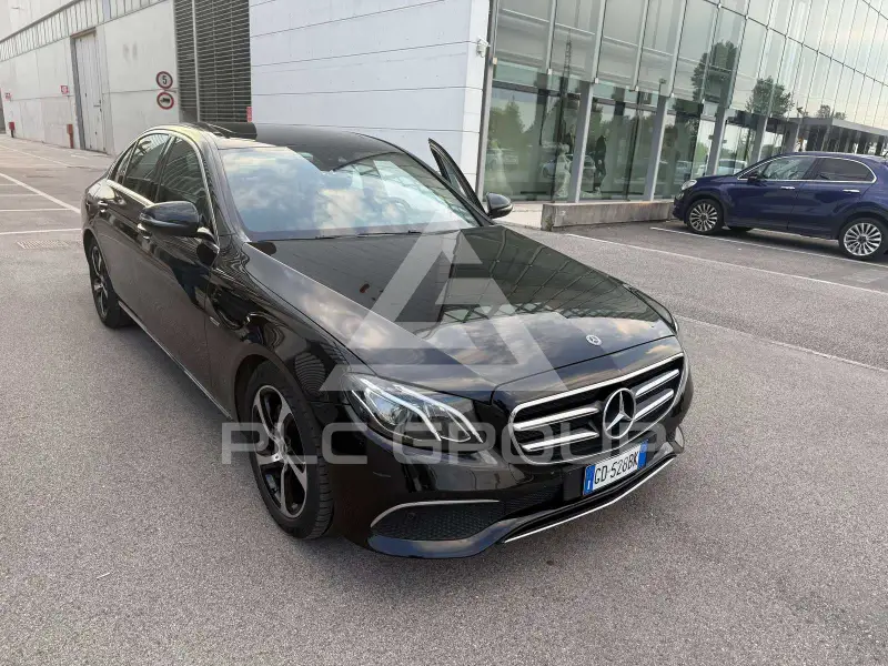 2019 Mercedes Benz E 220