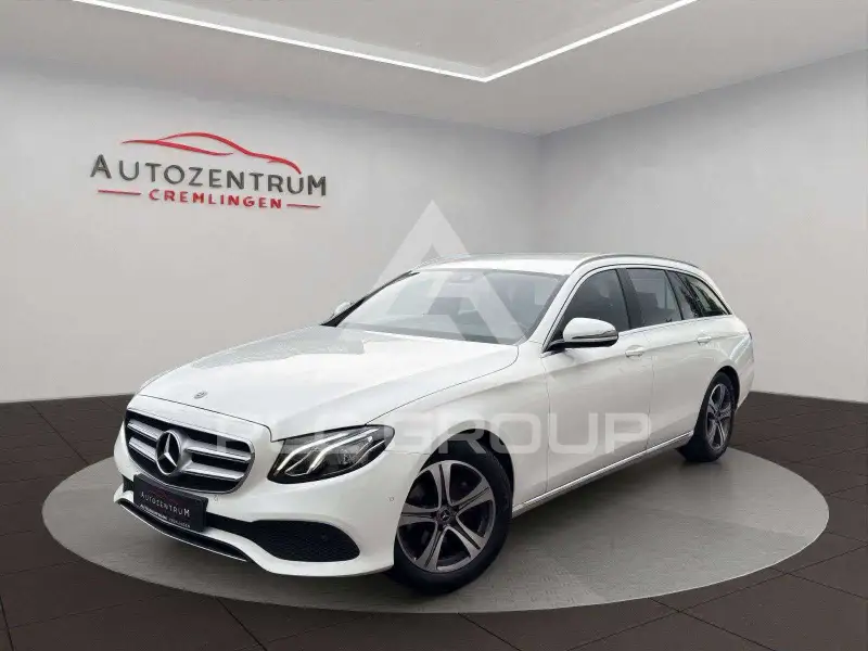 2019 Mercedes Benz E 220