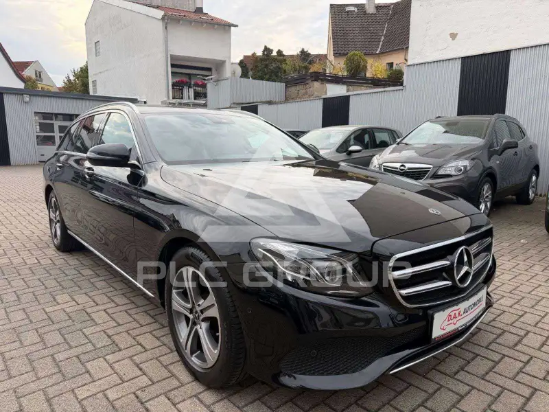2019 Mercedes Benz E 220