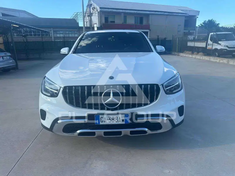 2019 Mercedes Benz GLC 200