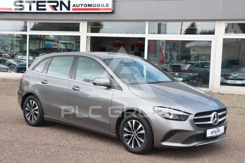 2019 Mercedes Benz B 180