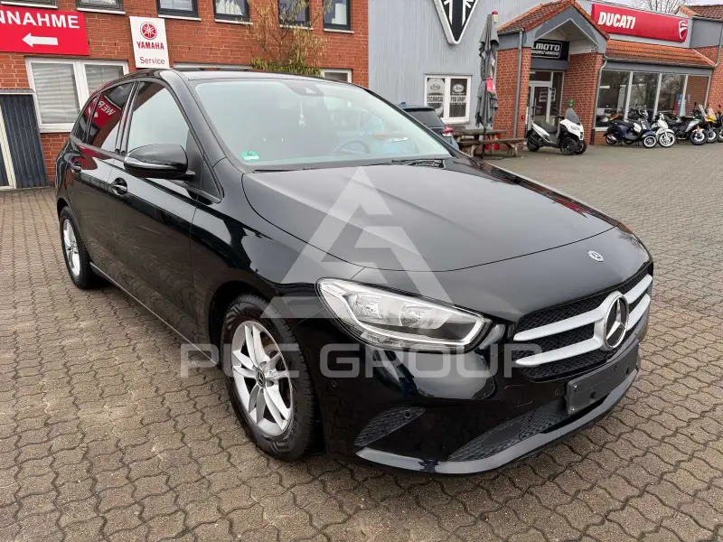 2019 Mercedes Benz B 180