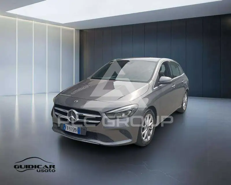 2019 Mercedes Benz B 180