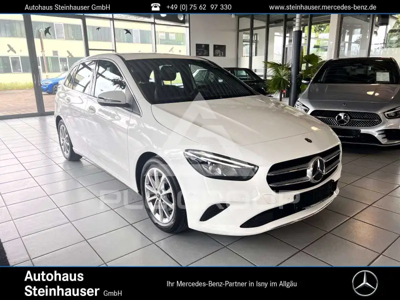2019 Mercedes Benz B 180