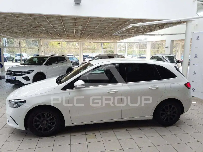 2019 Mercedes Benz B 180