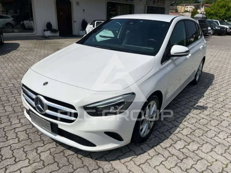 2019 Mercedes Benz B 180