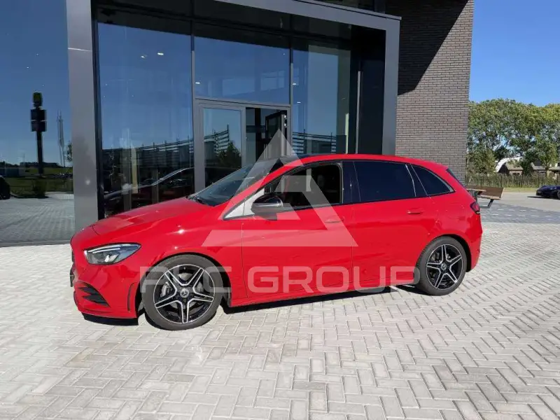 2019 Mercedes Benz B 180