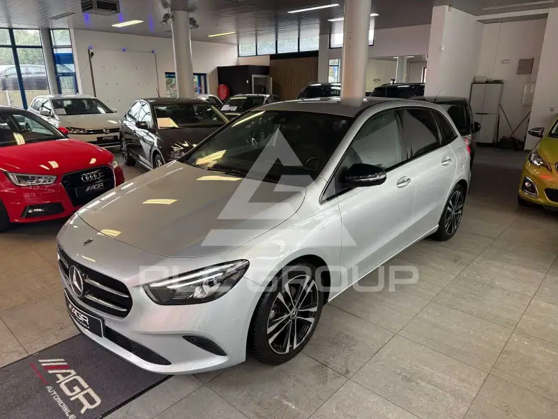 2019 Mercedes Benz B 180