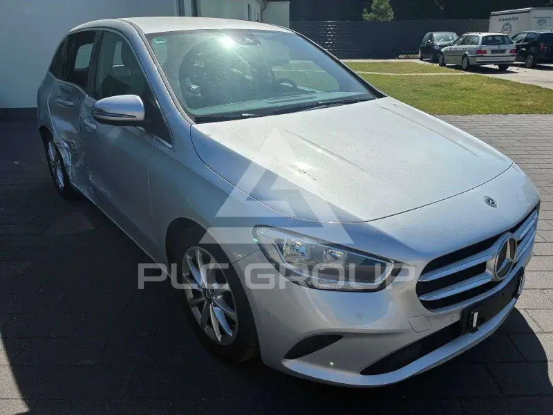 2019 Mercedes Benz B 180