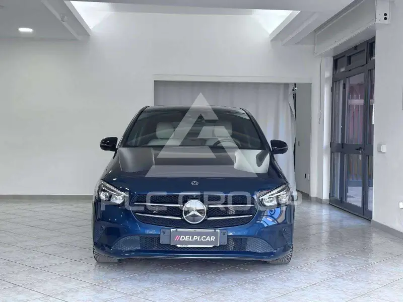 2019 Mercedes Benz B 180