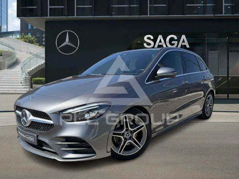 2019 Mercedes Benz B 180