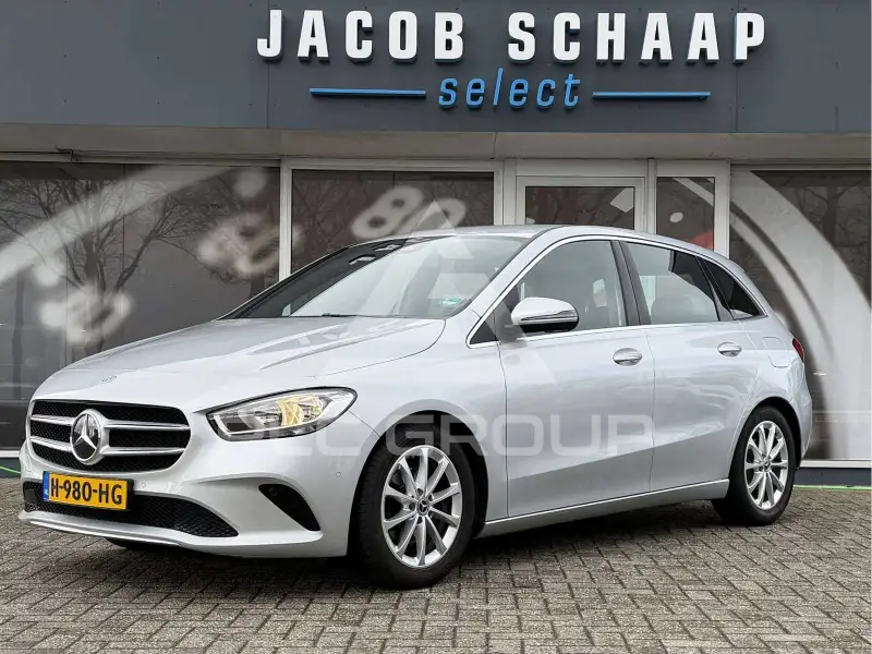 2019 Mercedes Benz B 180