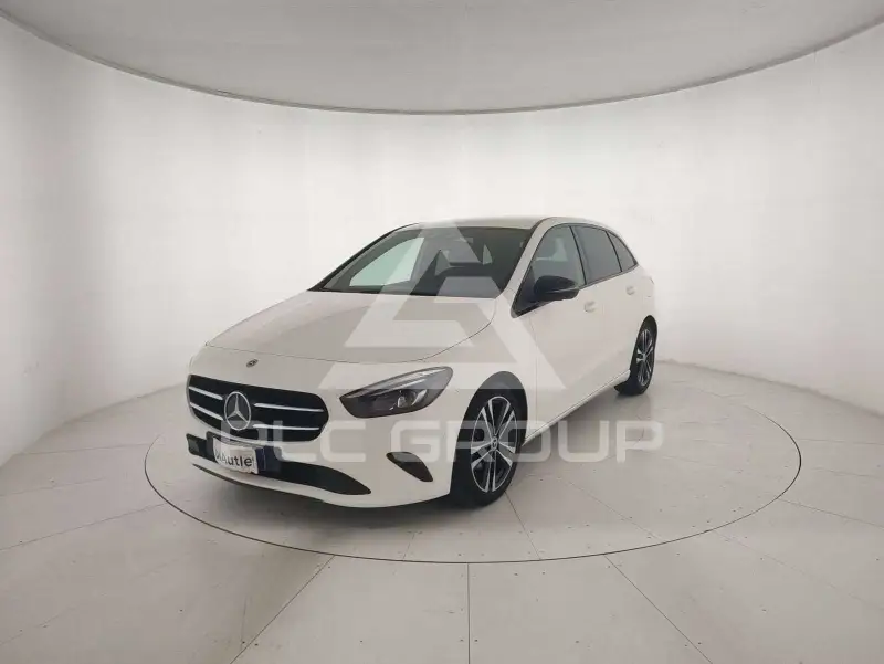 2019 Mercedes Benz B 180