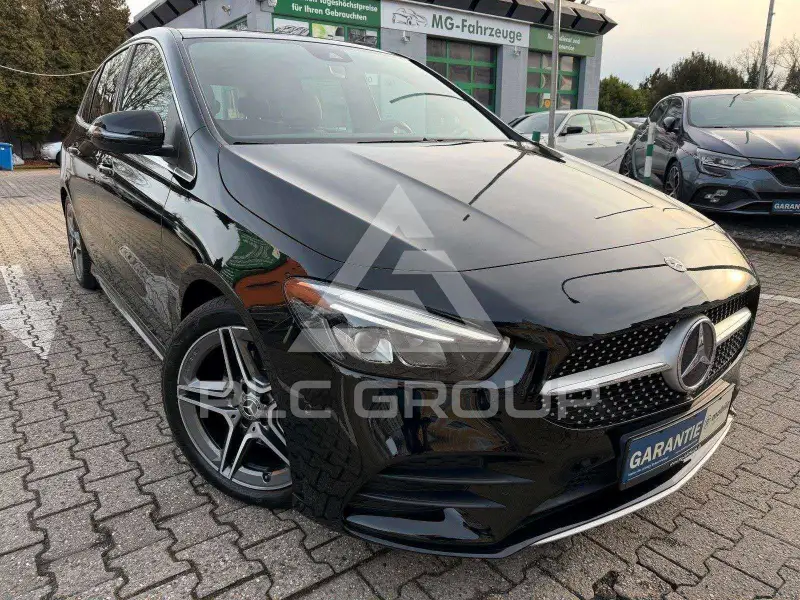 2019 Mercedes Benz B 180