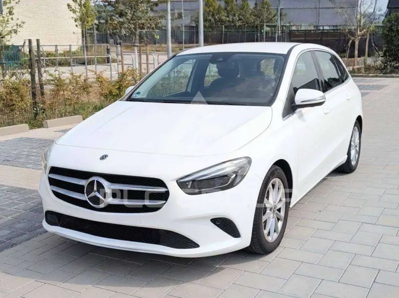 2019 Mercedes Benz B 180