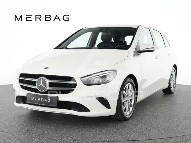 2019 Mercedes Benz B 180