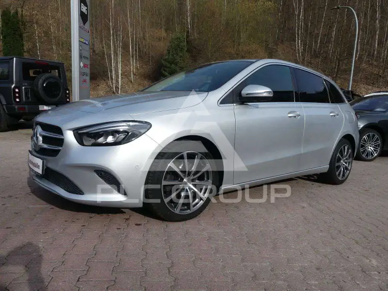 2019 Mercedes Benz B 220