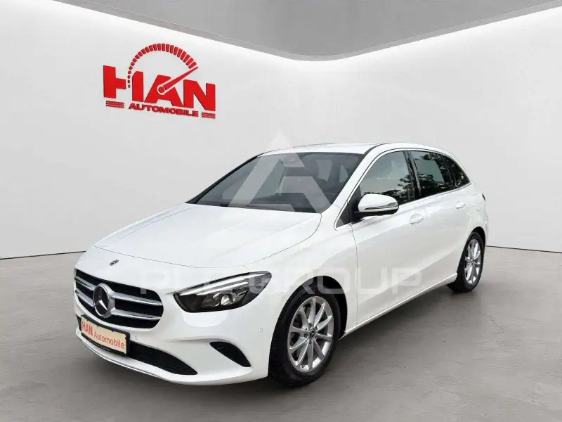 2019 Mercedes Benz B 220