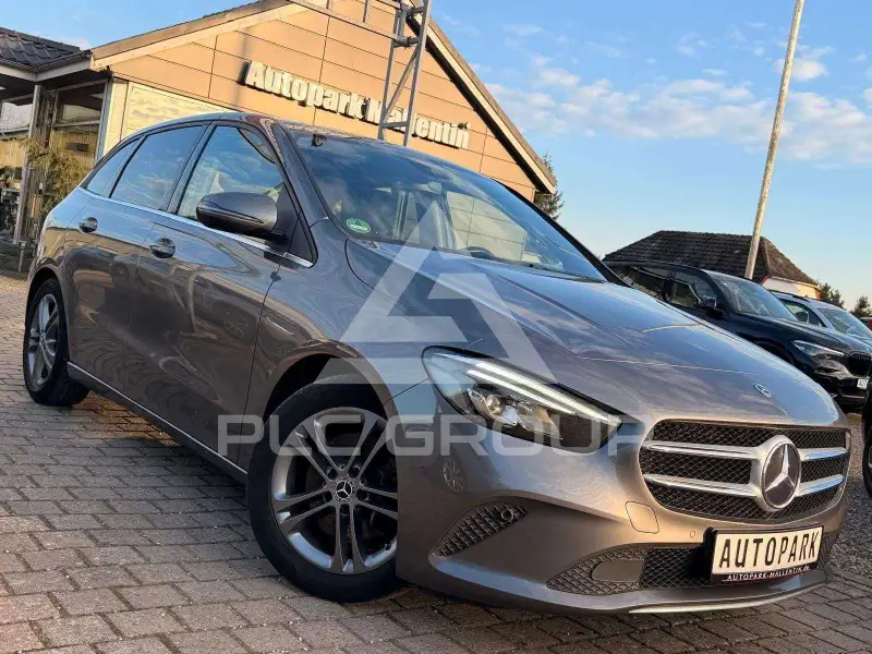 2019 Mercedes Benz B 220