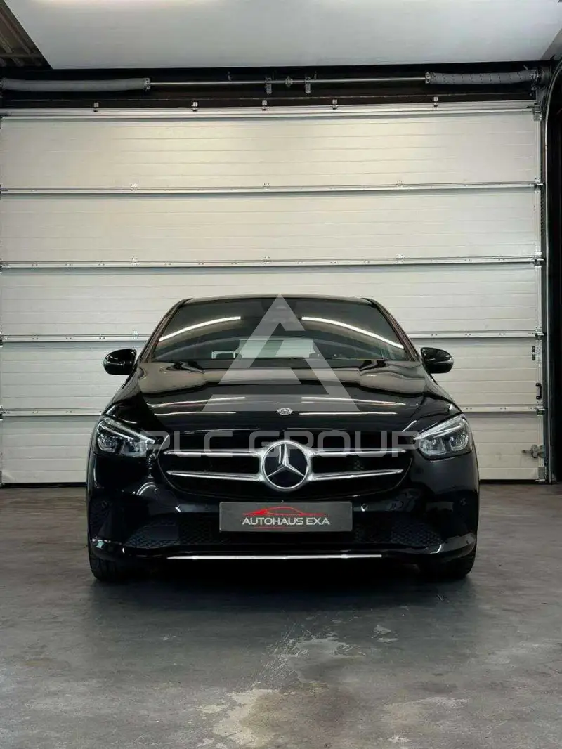 2019 Mercedes Benz B 220