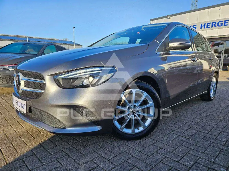 2019 Mercedes Benz B 220