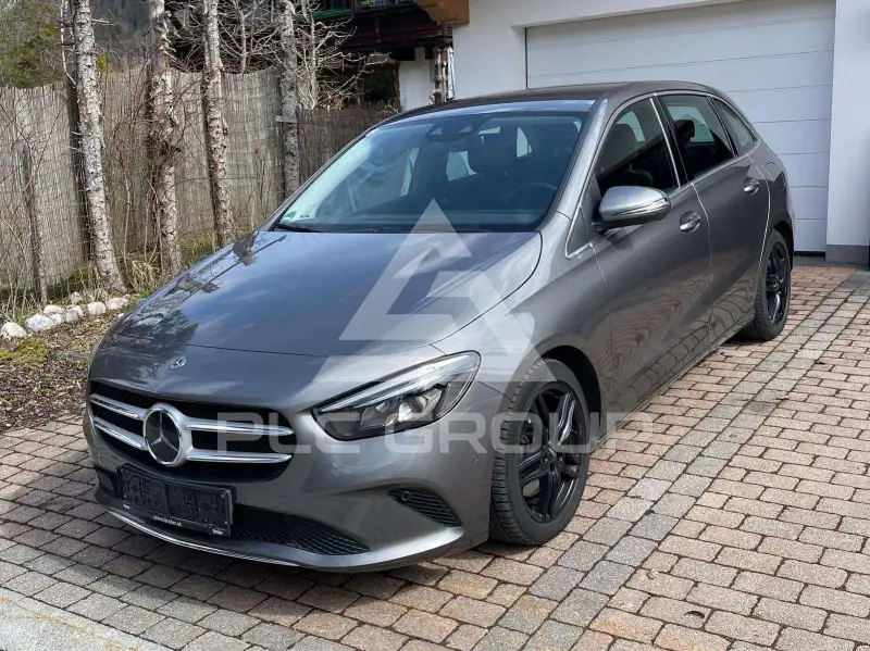 2019 Mercedes Benz B 220