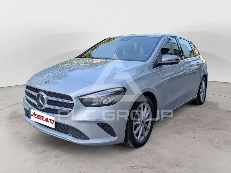 2019 Mercedes Benz B 220