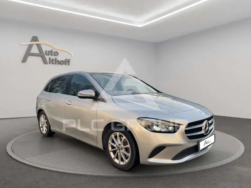 2019 Mercedes Benz B 220