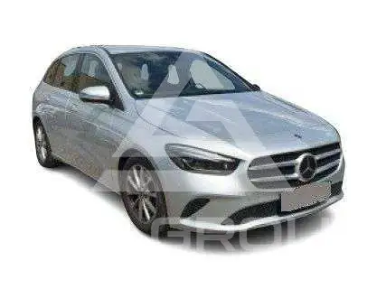 2019 Mercedes Benz B 220