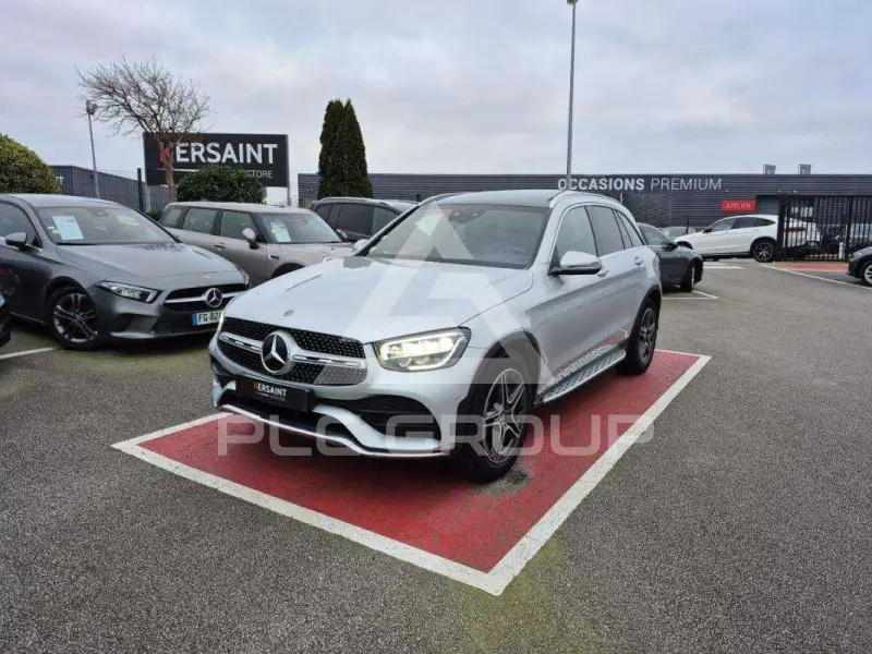 2019 Mercedes Benz GLC 220