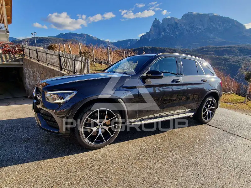 2019 Mercedes Benz GLC 220