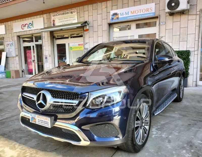2019 Mercedes Benz GLC 220