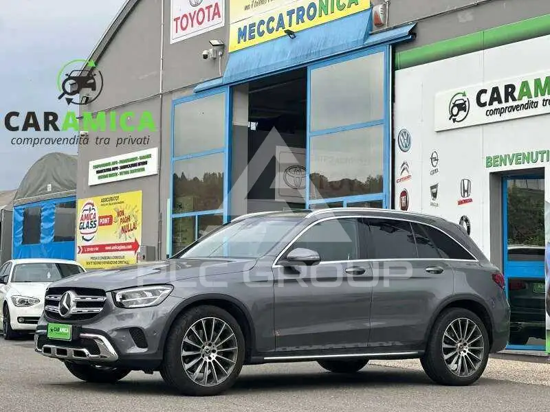 2019 Mercedes Benz GLC 220