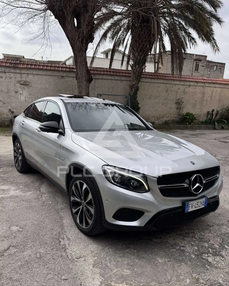 2019 Mercedes Benz GLC 220